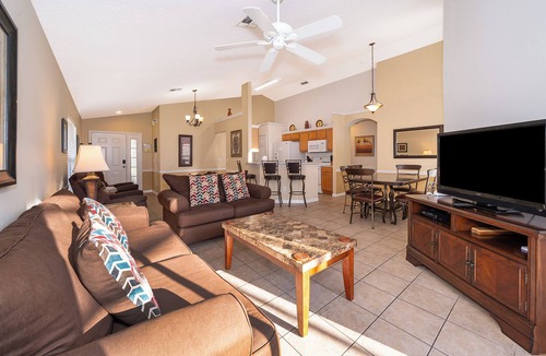 Solana Villa | ⭐NEW LISTING | 4 Bed Villa | Gated Resort of Solana | Pool | Minutes to Disney⭐