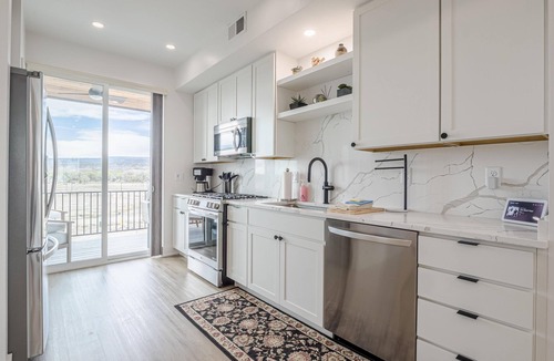 Grand Junction House | NEW! Riverfront Escape: Luxury Townhome w/BBQ
