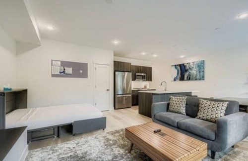 Willow Grove Condo | New Riverfront Home | Near Six Resorts Hot Tub!