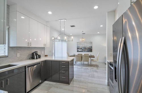 Central Fort Lauderdale House | New Townhome near Wilton Manors/Las Olas
