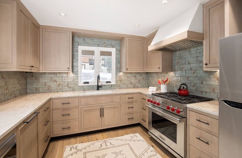 Vail Condo | Newly remodeled 4 bedroom condo only 1 block to Bridge St. & ski slopes, fre