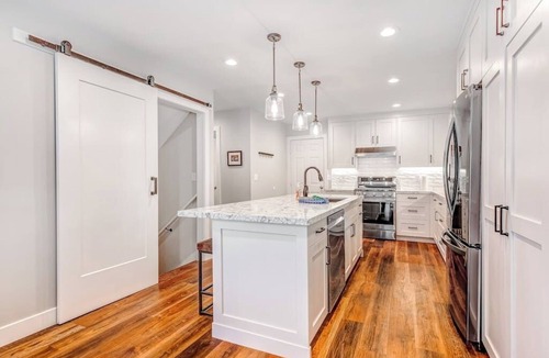 Cottonwood Heights House | Newly remodeled home w/arge private hot tub, fireplace, & nearby park