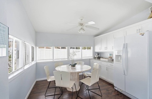 New Port Richey Apartment | Newly Remodeled Home 1 Mi to Dtwn New Port Richey