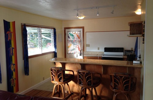 Hilo Apartment | Nice and Spacious Studio Apartment On The Large Golf Course In Hilo