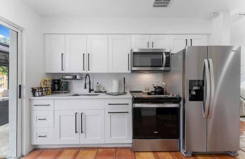 Boynton Beach Cottage | Ocean Breeze Cottage: Private Oasis Near Boynton Beach & Delray Beach.