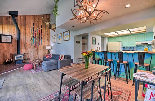 Pagosa Springs Apartment | Pagosa Springs 2-Story Loft Condo w/Deck & Views!