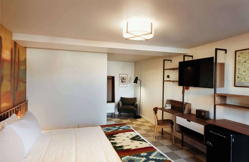 Hale Apartment | Painted Desert Nook | La Vista Motel | 108