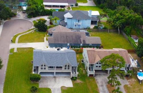 Ozona House | Palm Harbor Escape Near Beaches Boating Parking