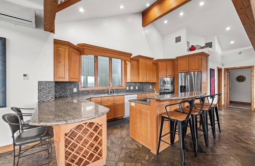 Bear Hollow Village House | Park City Mountain Retreat with Lavish 7-Bedrooms for Winter and Summer Fun