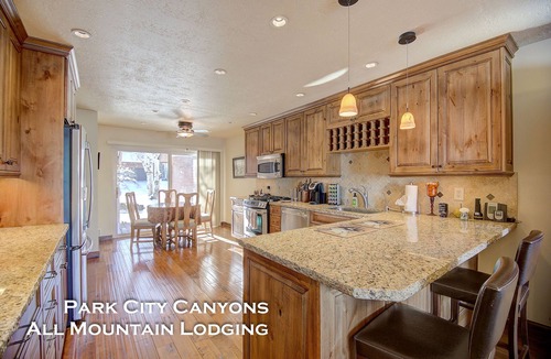 South Snyderville Basin House | Park West Town Home 1676 4 Bedroom 3.5 Bath with Private Hot Tub