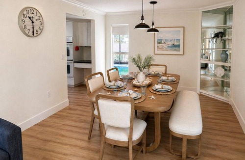 Sarasota Springs House | Peaceful retreat located in Pinecraft Sarasota Florida - heated pool- hot tub.