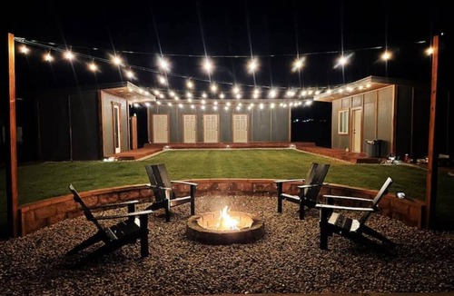 Colorado City RV Rental | Peaceful Safari Tent Getaway with Canaan Views