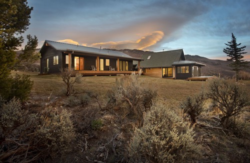 Carbondale House | Perfect Contemporary Mountain Cabin