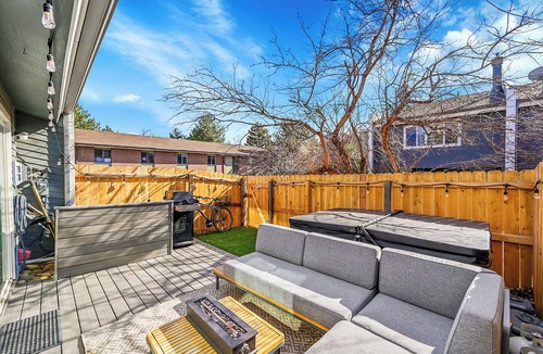 Old North Boulder House | Perfect Sundance location with parking, short walk to downtown, and hot tub!
