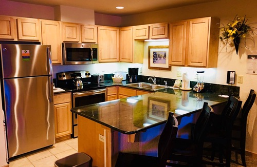Peak 9 Condo | Perfect three bedroom three bath ski-in resort. 150 yards to Beaver Run lift