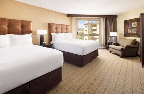 Mount Crested Butte Hotel | Pet-Friendly Alpine Suite Perfect for Adventure Seekers, 2 Rooms w/Kitchenette