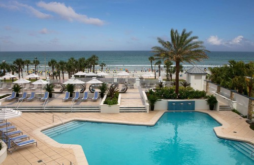 Brush - Stewarts Apartment | Pet-friendly Property with Outdoor Pool, Walk to Daytona Beach!