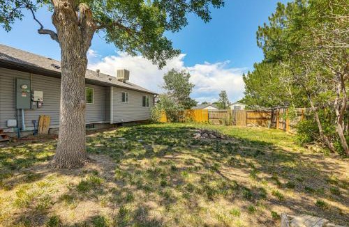 Aurora House | Pet-Friendly Retreat w/Fenced Yard in Aurora