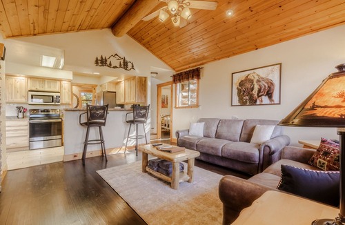 Westcreek Cabin | Pikes Peak Ranch - Wilderness Cabin
