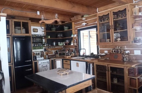 Orderville Cabin | Pinyon Ridge Ranch Near Zion National Park. Private Hot Tub, incredible stargazing! Pets OK!