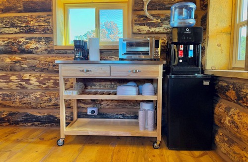 Torrey Cabin | Pioneer Cabin North at Lion Mountain Retreat, Acres Surrounded by Public Land