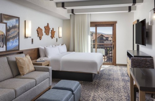 Steamboat Springs Hotel | Presidents Week Ski-In/Ski-Out Sheraton Steamboat Resort – Steps from Gondola