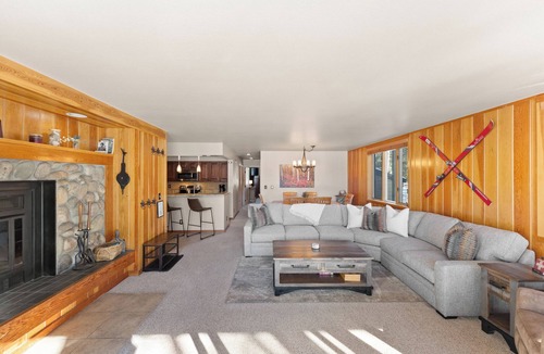 Keystone Condo | Private Balcony & Mountain Views, Close to Shuttle & Walk to Lakeside Village