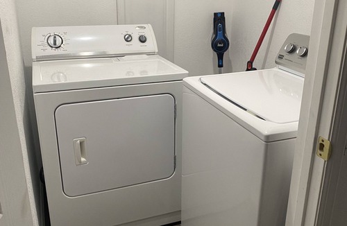 Sterling Hills Apartment | Private, Comfortable Basement Apartment