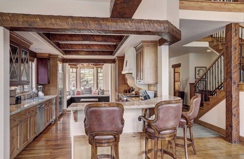 Gore Creek Place House | Private Gore Creek Townhome Save 20% on 7+ Nights!