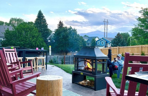 Briargate House | Private Home, Mountain Views, Hot Tub, AC, Dog Friendly, Boutique Design