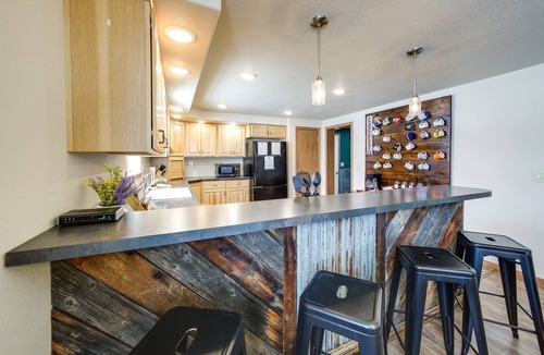 Lake Agnes House | Private Hot Tub, Stargazing, Pet-Friendly, Sleeps 7 - Ranch House Near Steamboat