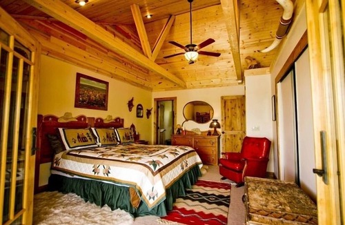 Westcliffe Cabin | Private Lodge-Mtn Lake, Pool,Hot Tub, Affordable Family Reunion Sleeps 20+