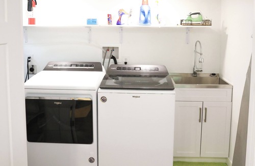 Rock Canyon Apartment | Provo 3-bedroom; new, fireplace, BBQ, AC, fast WiFi. Close to BYU, MTC, Sundance