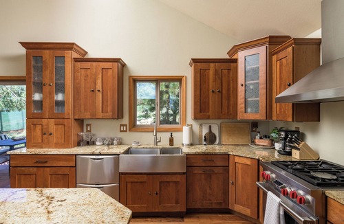 Woodland Park Ski Chalet | Purple Mountain Chalet - Hot Tub! - Views! - Playground! - Gameroom!