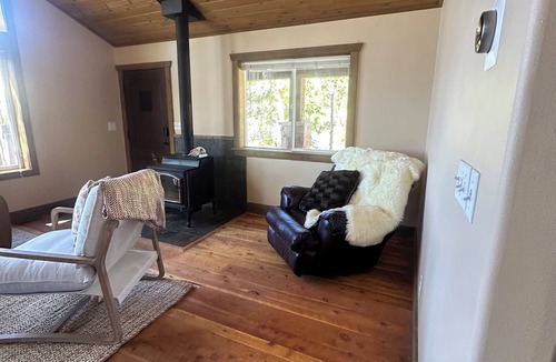 Park City Cabin | Quaint 2-bedroom cabin with AC in Heber City