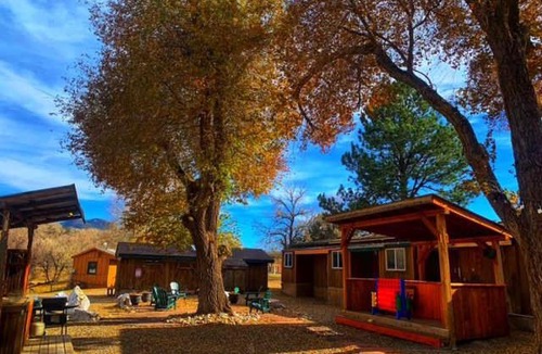 Howard House | Quiet Motel Room Near Ark River #8 - 15 min to Salida