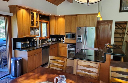 Vail Ski Chalet | Quintessential Vail Mountain Ski Chalet