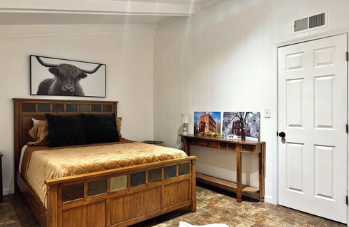Jamestown Other | Ranch Style Mountain Getaway