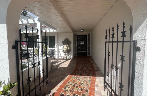 Crystal Shores House | Rated Top 10 Home in Crystal River-Perfect Location, Waterfront-Pool-Kayaks-Dock