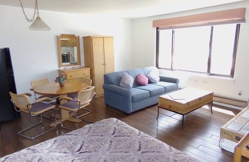 Lakeside Village Condo | Remodeled Gem On the Free Shuttle Route Walkable to Restaurants and Shops