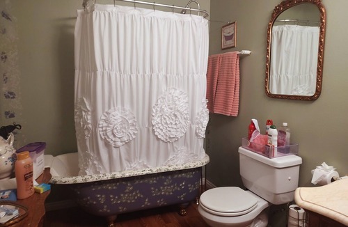 St. George Bed & Breakfast | Rent "The ABBY" bedroom @ The Winchester House for your activities in St. George