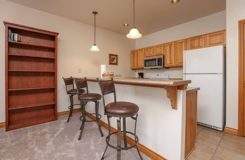 Willow Grove Condo | Retreat on the Blue Condo: Your Riverfront Retreat
