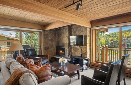 Snowmass Village Condo | Right on the Slopes Stonebridge Condo 610 2 Bedroom Den 3 BA