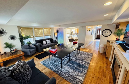 Curtis Park House | RiNo Party Palace: Game Room, Theater & Hot Tub- Sleeps 30!