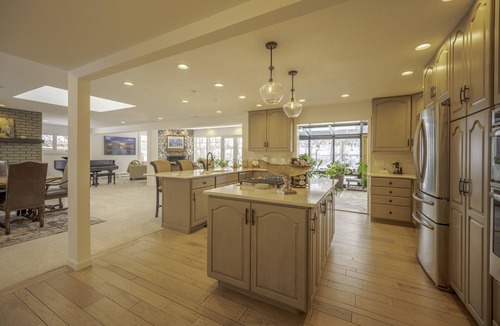 Glenwood Springs House | River Frontage! Family Friendly Mtn Retreat