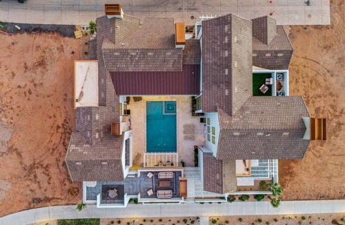 St. George House | Rockaway Retreat | Sleeps 52 | Pool Theater Sauna Rooftop Decks
