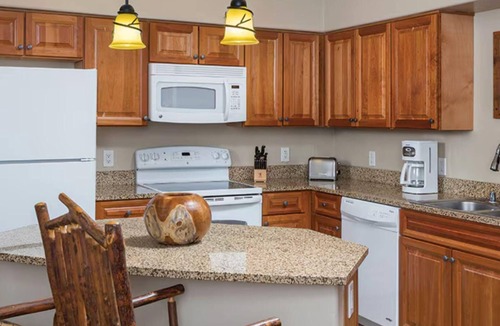 Steamboat Springs Resort | Rocky Mountain Retreat – 2BR Condo with Fireplace & Views