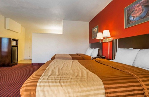 Page Hotel | Rodeway Inn at Lake Powell