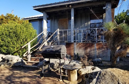 Comfort Cabin | Rustic Cabin Located in the peaceful Texas Hill Country