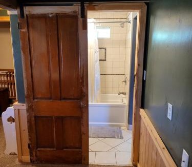 Panguitch House | Rustic Cabin Rental near Bryce Canyon National Park in Panguitch, Utah